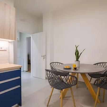 Holodek Apartments: Kolonaki * Athens